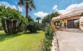 Villa Con Immenso Giardino