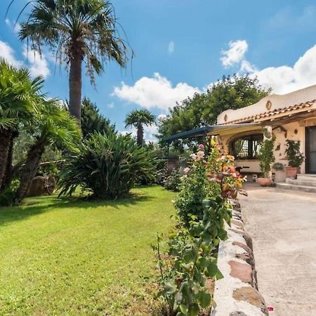 Villa Con Immenso Giardino Orosei Extérieur photo