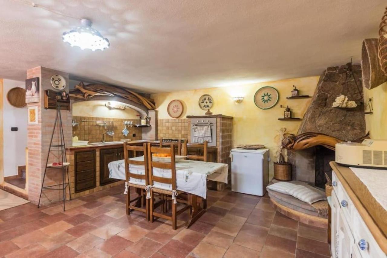 Villa Con Immenso Giardino Orosei Extérieur photo