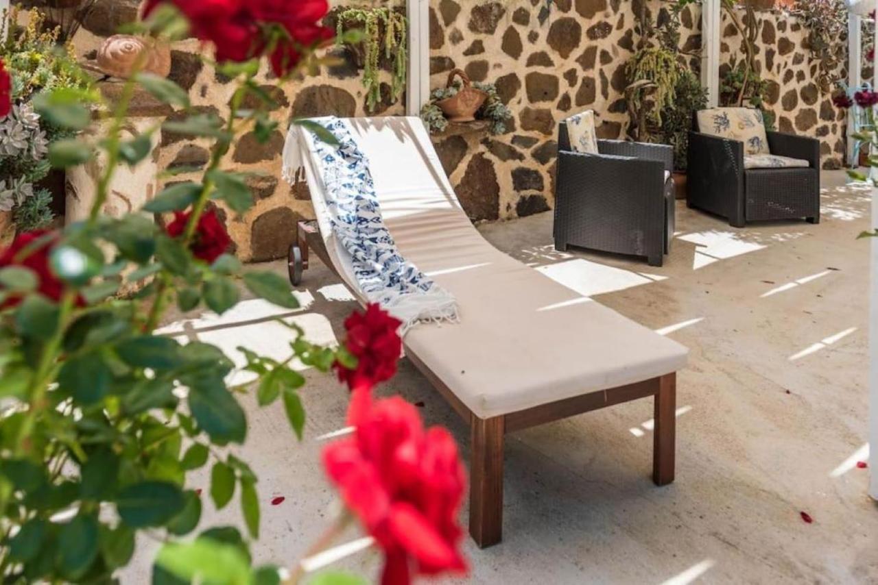Villa Con Immenso Giardino Orosei Extérieur photo